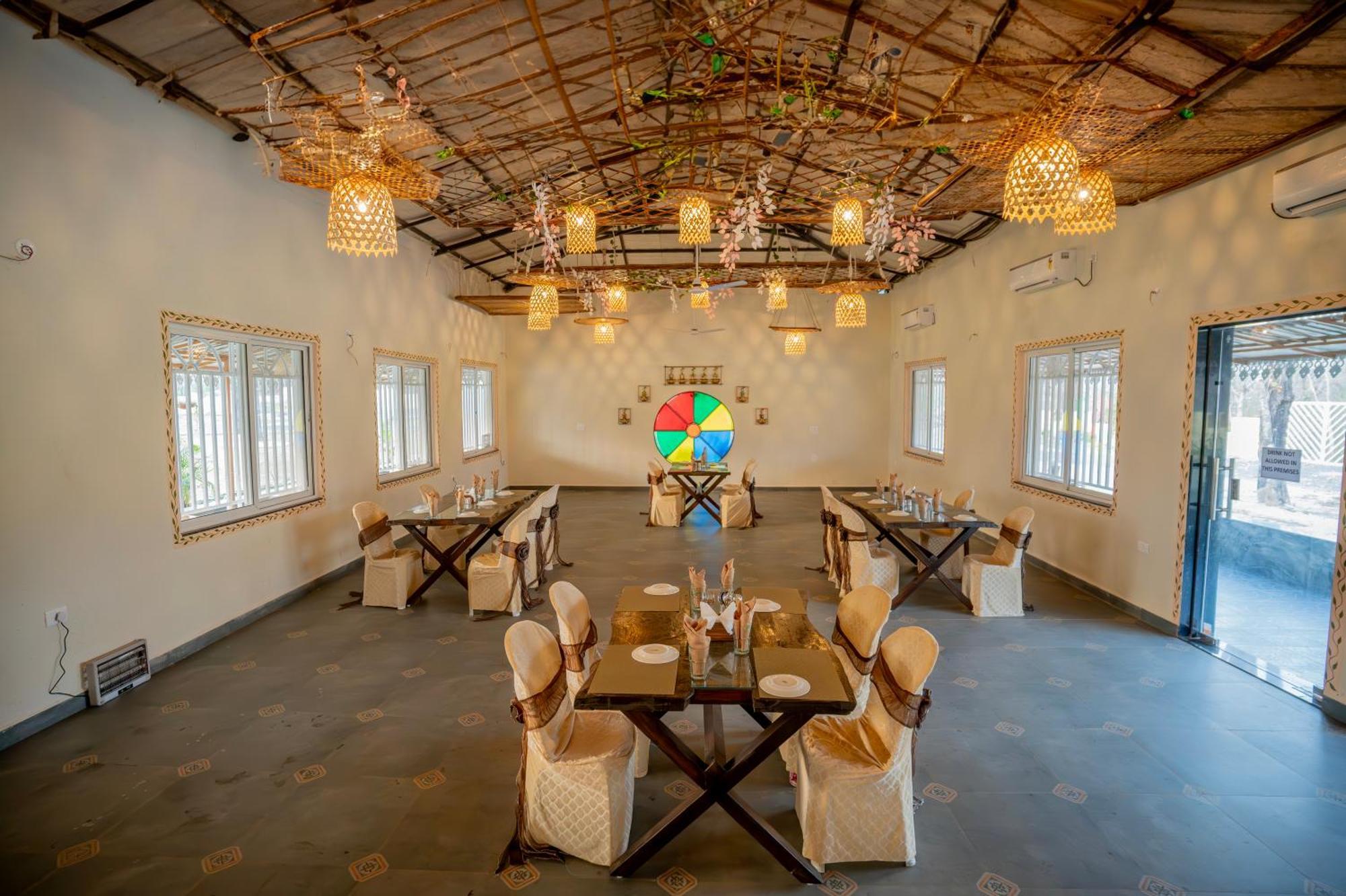 Palash The Jungle Resort Gondia 外观 照片